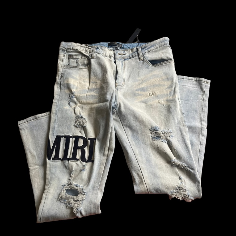 AMRI JEANS STEAL !